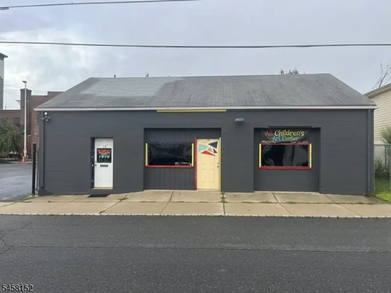 15 John St, Bound Brook Boro, NJ 08805