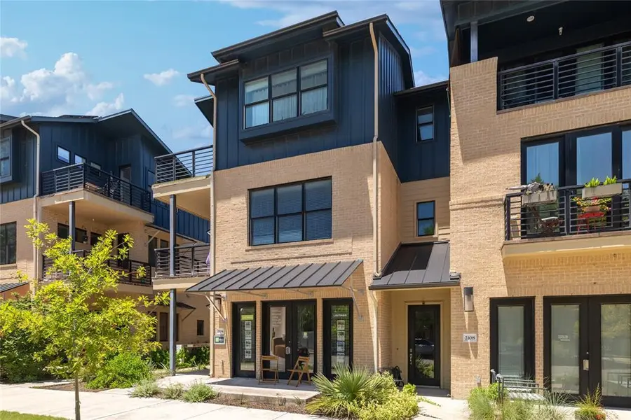 2104 Robert Browning ST #B, Austin, TX 78723