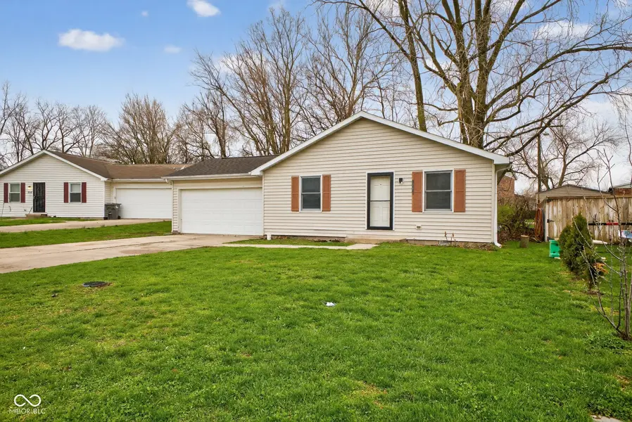 9254 E 39th PL, Indianapolis, IN 46235