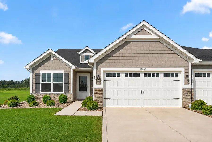 13694 Freedom WAY, Cedar Lake, IN 46303