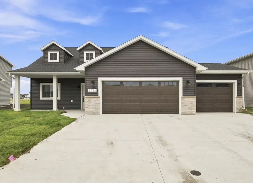 6281 86th AVE S, Horace, ND 58047