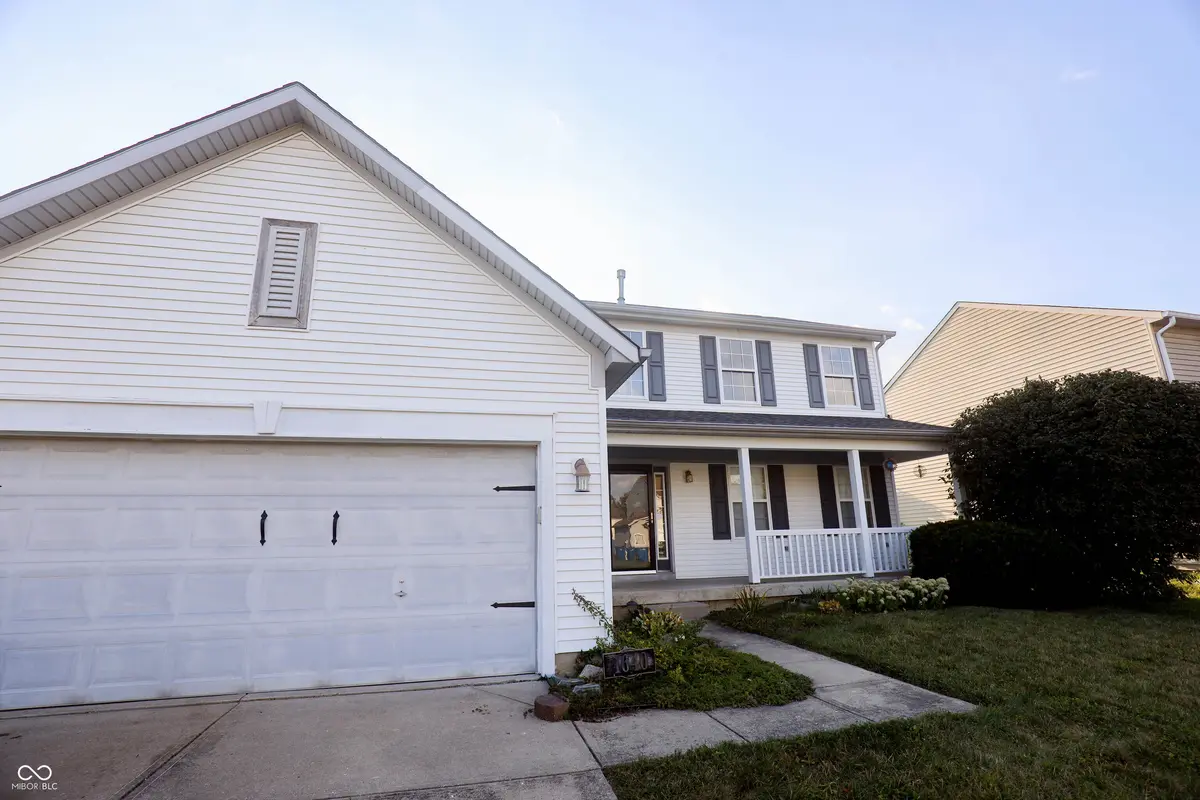 1640 Walpole WAY, Indianapolis, IN 46231