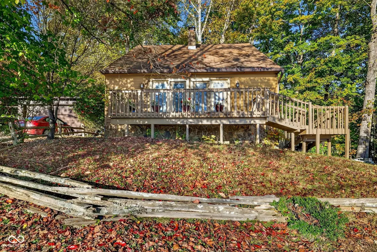 7759 N Lakeview DR, Unionville, IN 47468