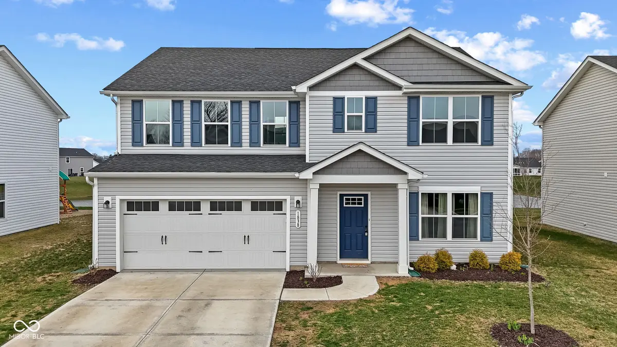 1838 Cascades DR, Greenfield, IN 46140