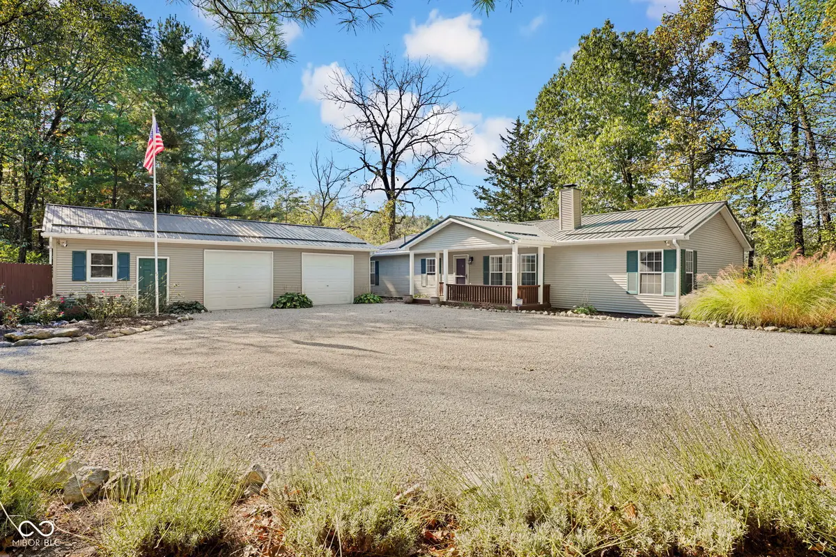 1643 N Oak N Pine LN, Center Point, IN 47840