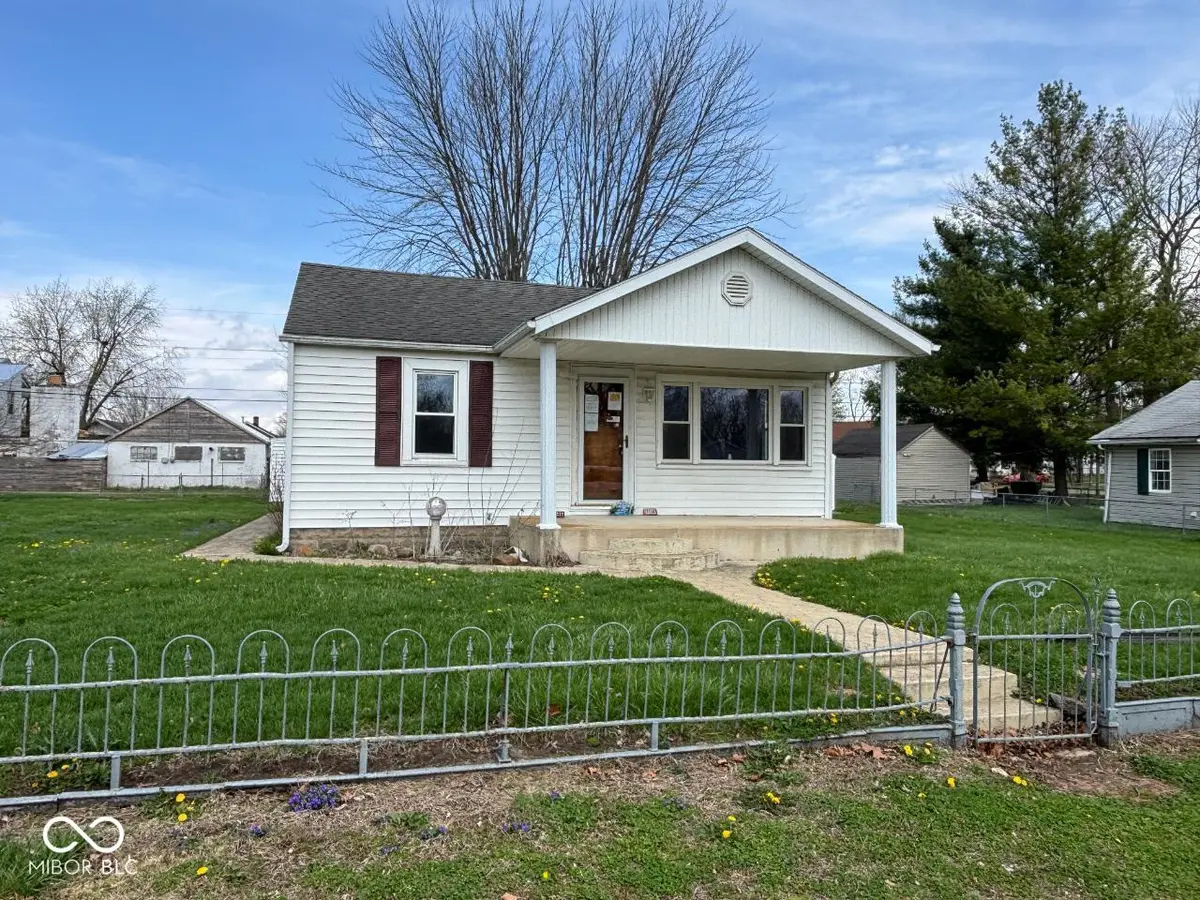 1114 W 17th ST, Muncie, IN 47302