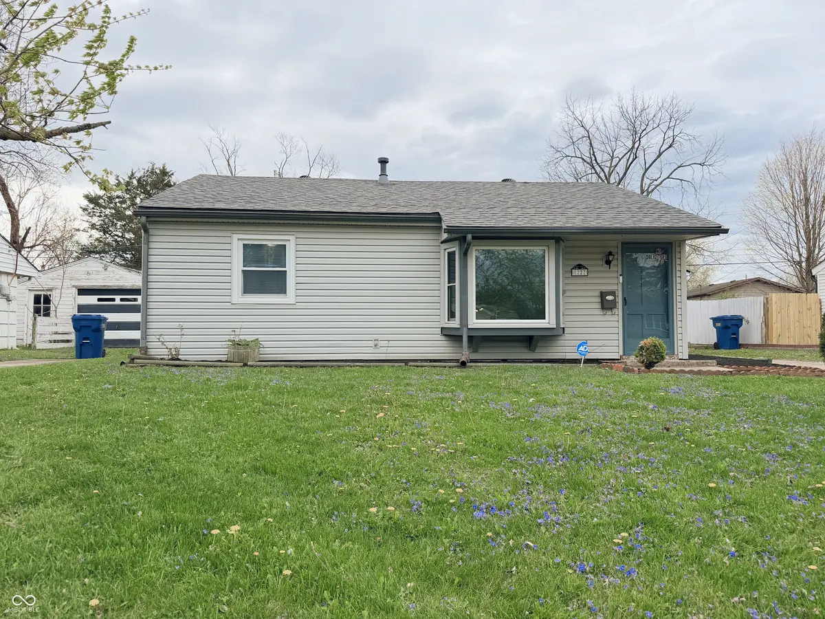 8227 Patton DR, Indianapolis, IN 46226