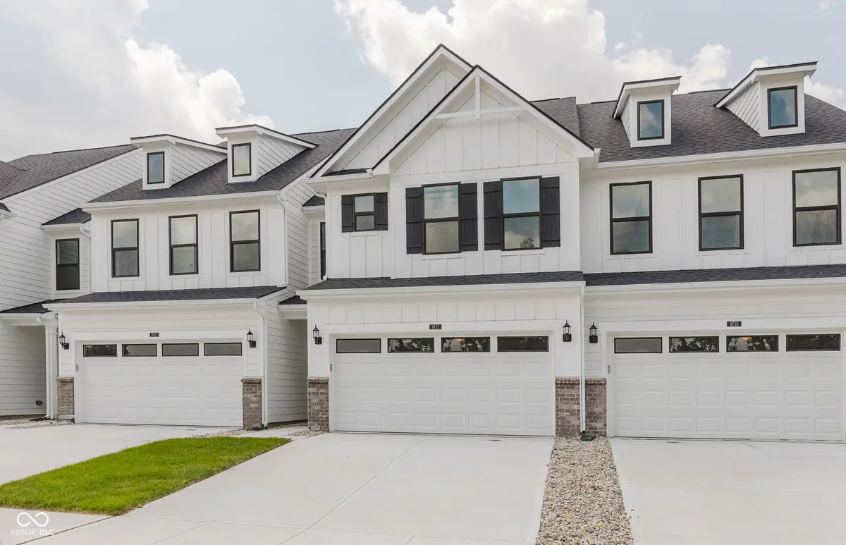 9787 Behner DR, Fishers, IN 46038