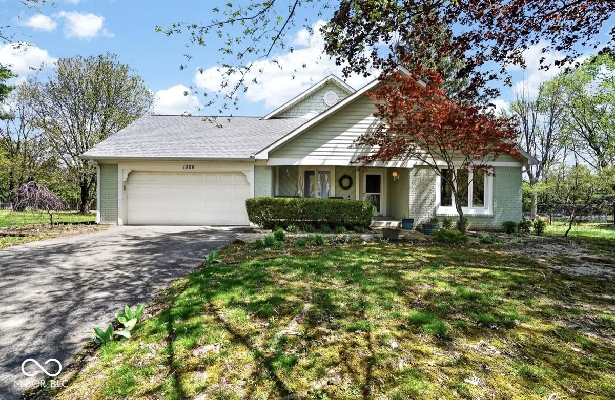 1026 Selkirk LN, Indianapolis, IN 46260