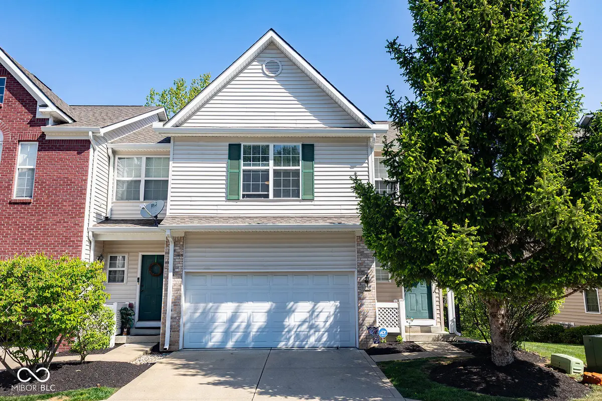 8330 Pine Branch LN #8330, Indianapolis, IN 46234