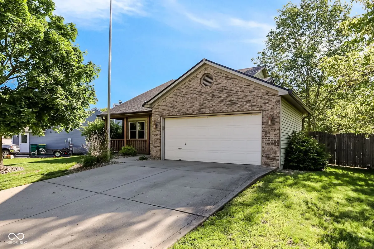3955 Pebble Beach DR, Franklin, IN 46131