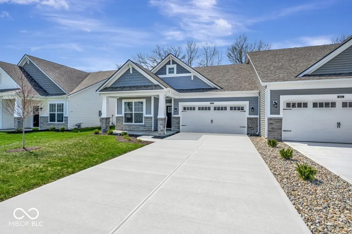 5504 Aspen Wood LN, Indianapolis, IN 46239