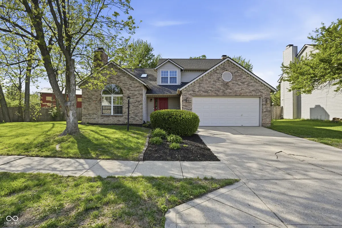 17640 Willow Creek WAY, Westfield, IN 46074