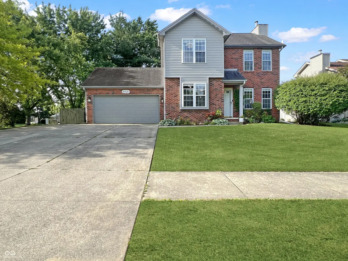 6005 Sheridan CT, Columbus, IN 47203