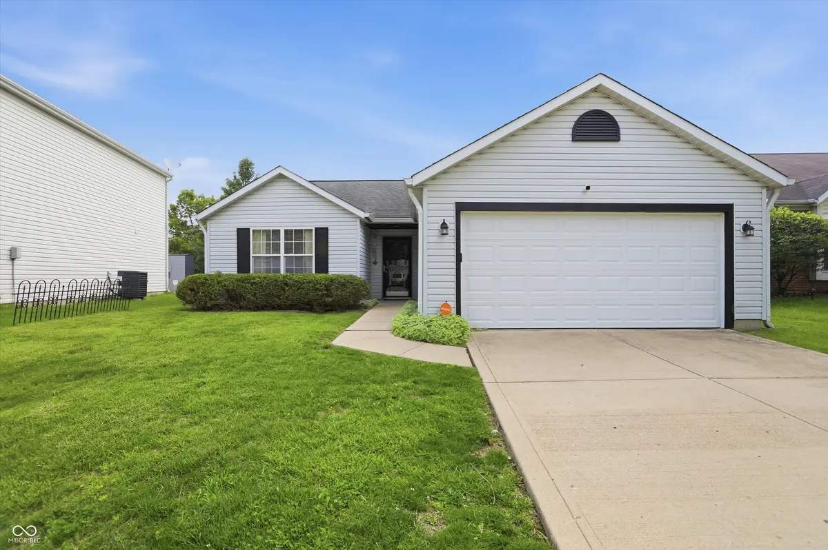 5001 Angelique DR, Indianapolis, IN 46254
