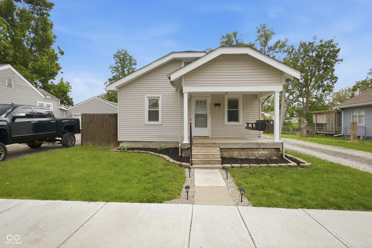 3431 Andover RD, Anderson, IN 46013