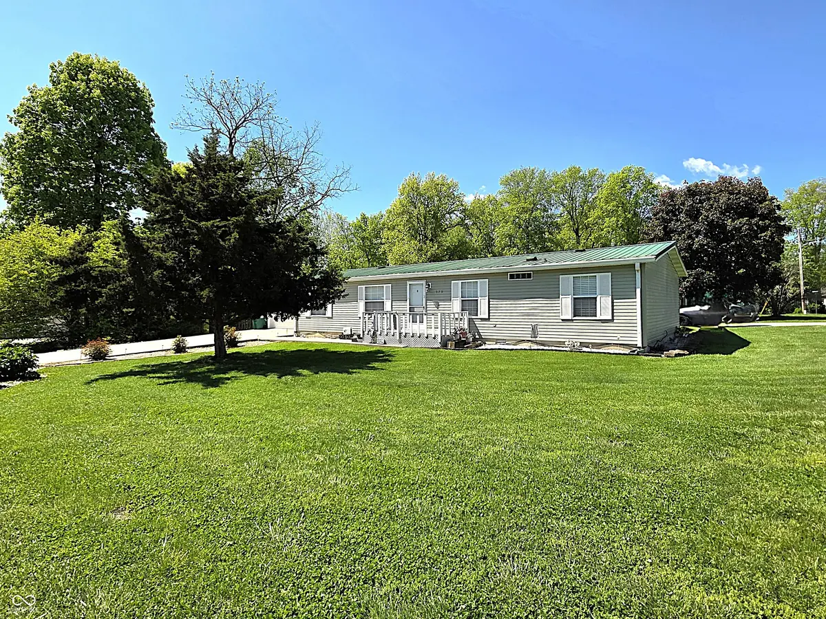 579 Love CT, Cloverdale, IN 46120