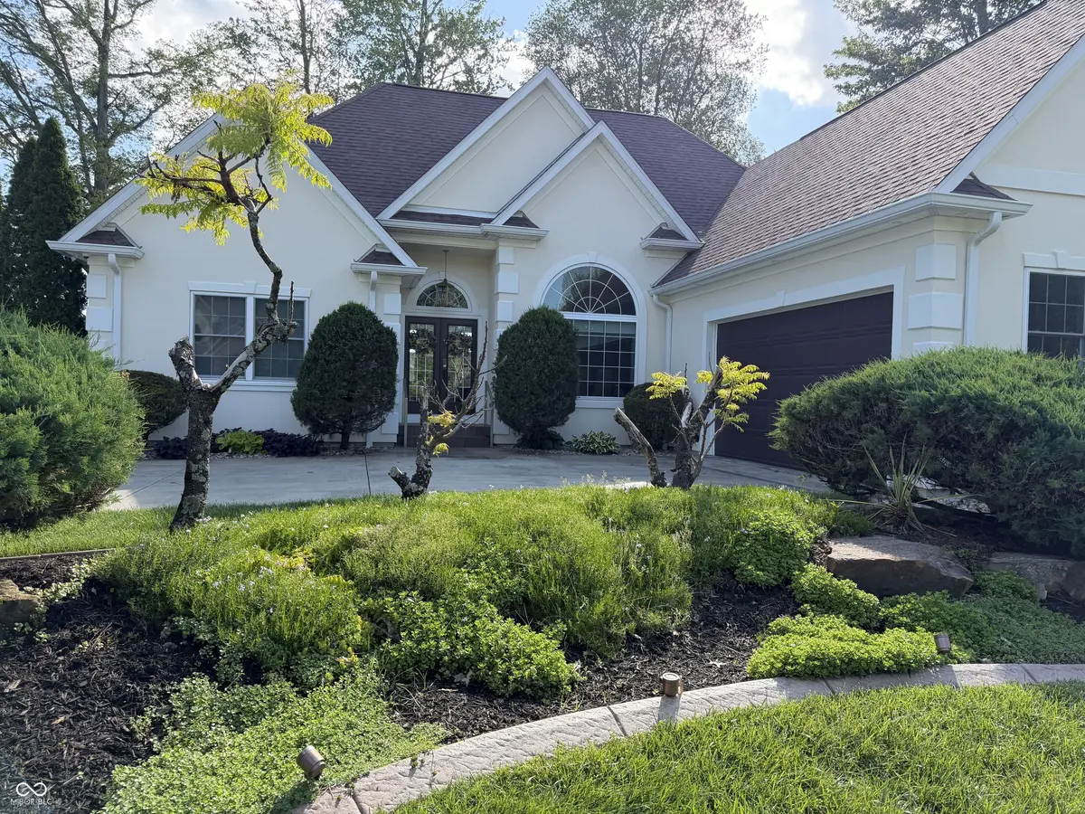 355 Woodside CT, Batesville, IN 47006