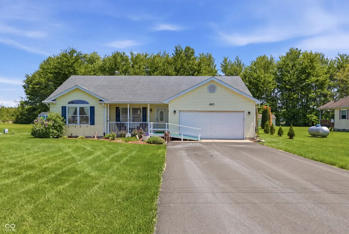 947 E Pueblo TRL, Greensburg, IN 47240