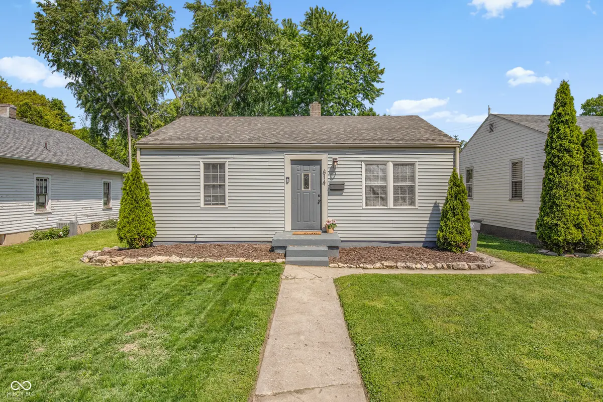 614 Summit AVE, Connersville, IN 47331