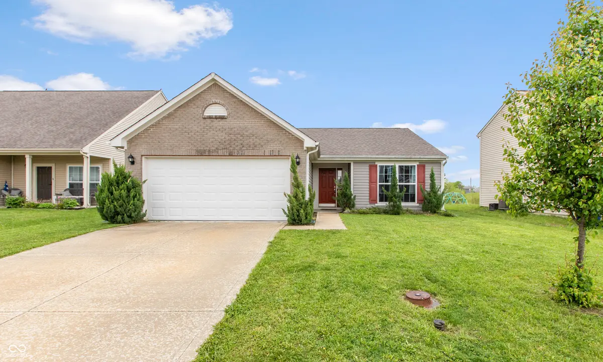 11659 Fawn Crest DR, Indianapolis, IN 46235