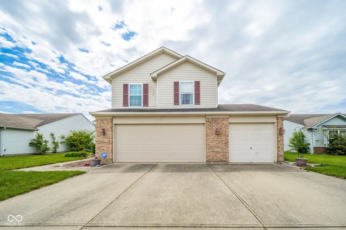 1831 East Fork DR, Brownsburg, IN 46112
