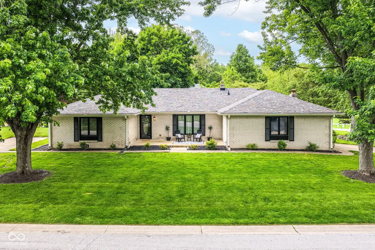 1202 Willow WAY, Noblesville, IN 46062
