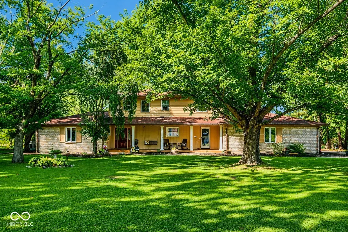 3610 Tara CT, Carmel, IN 46074