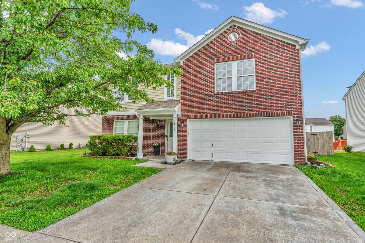 10330 Split Rock WAY, Indianapolis, IN 46234