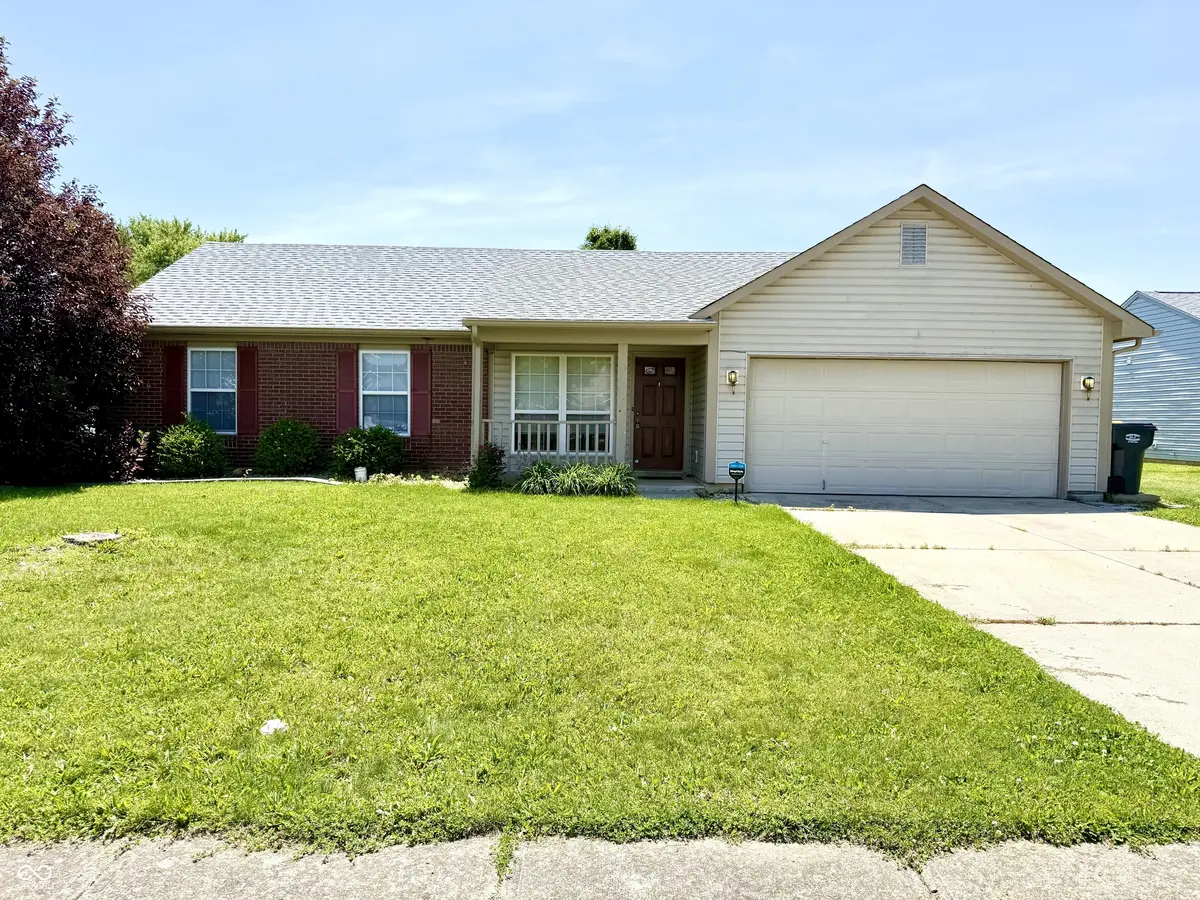 1209 Wolf RUN, Anderson, IN 46013