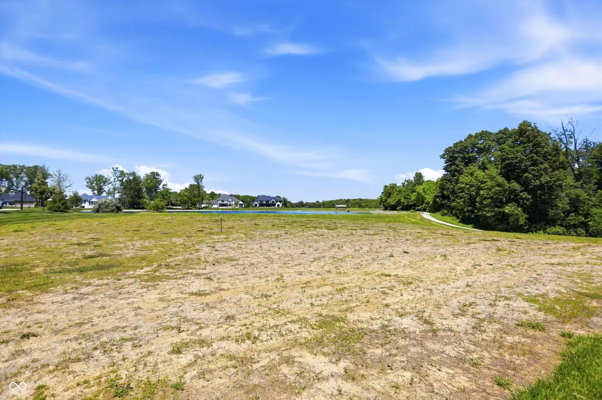 4108 Lochview CT, Bargersville, IN 46106
