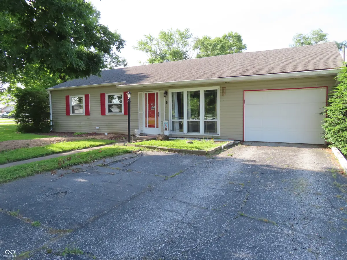 3401 Carr AVE, Indianapolis, IN 46221