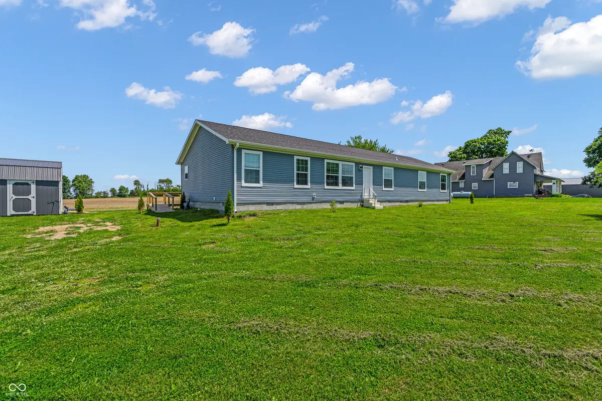 2493 S McKinney RD, Hillsboro, IN 47949