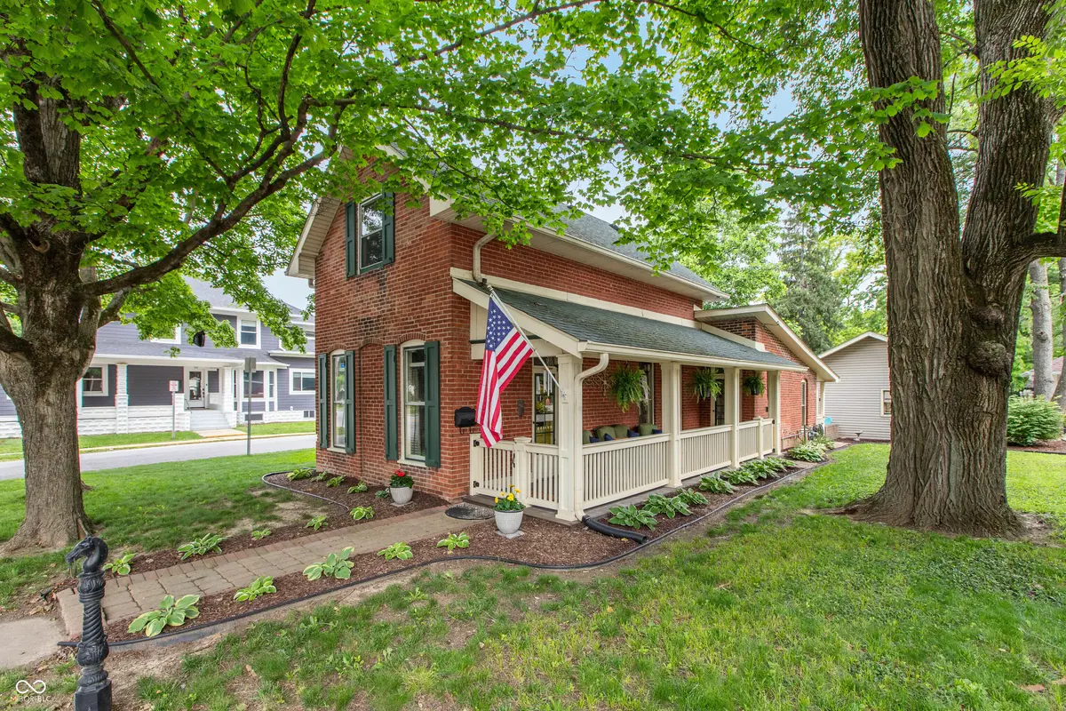 498 W Main ST, Danville, IN 46122