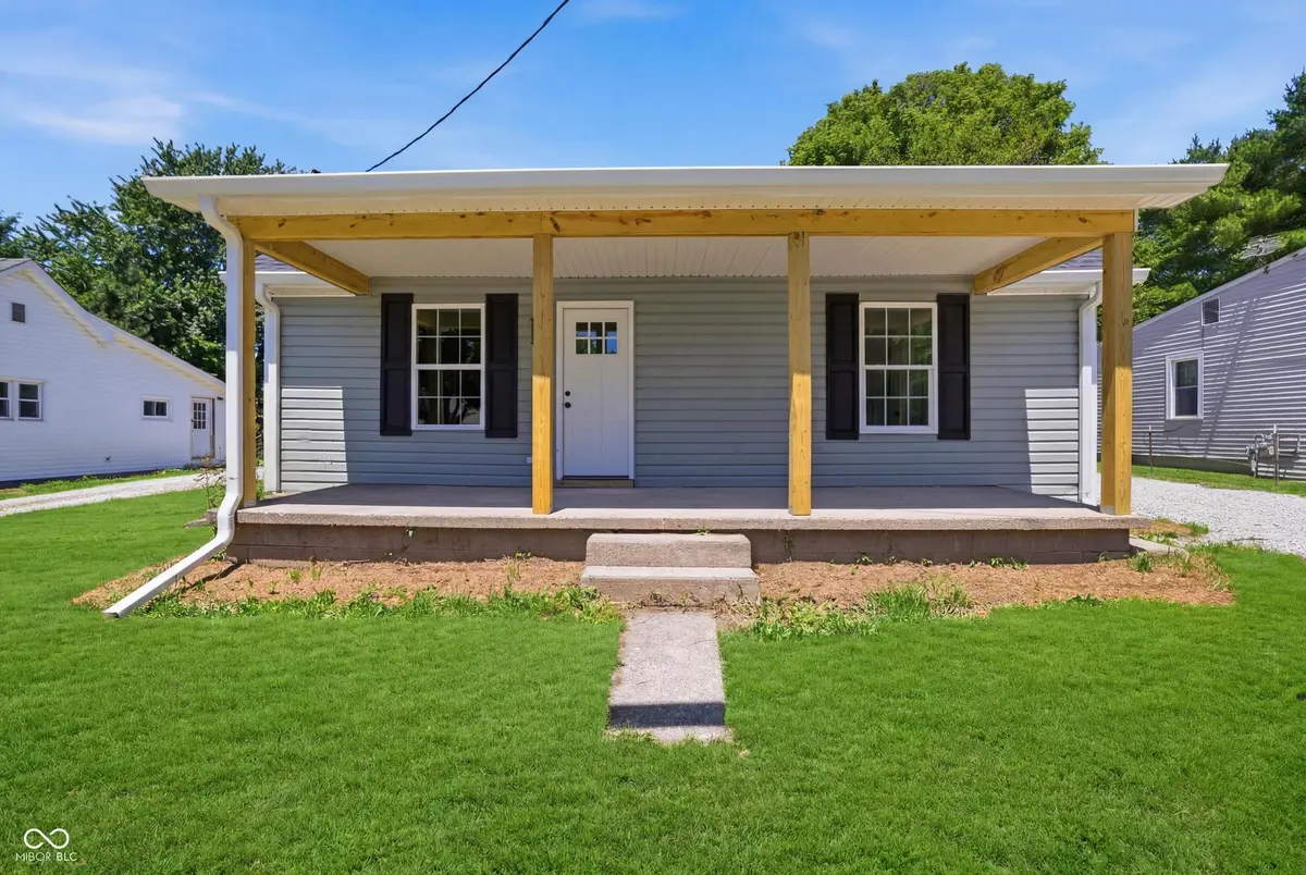 63 Martinsville ST, Greencastle, IN 46135