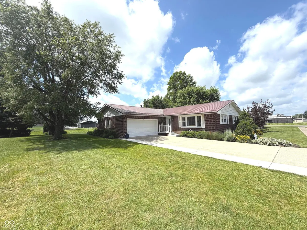 507 Dogwood DR, Rockville, IN 47872