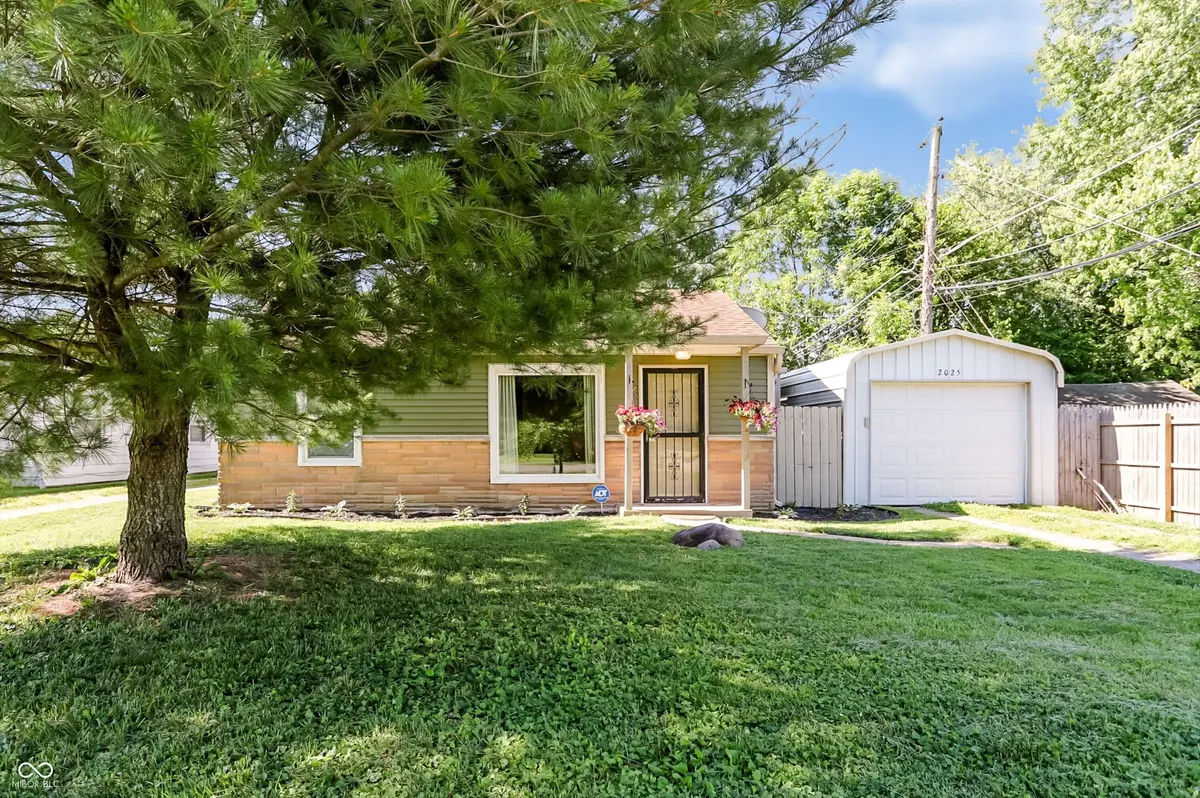 2025 E Dudley AVE, Indianapolis, IN 46227