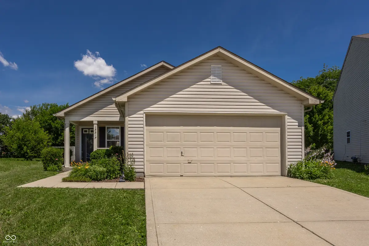 15517 Wandering WAY, Noblesville, IN 46060