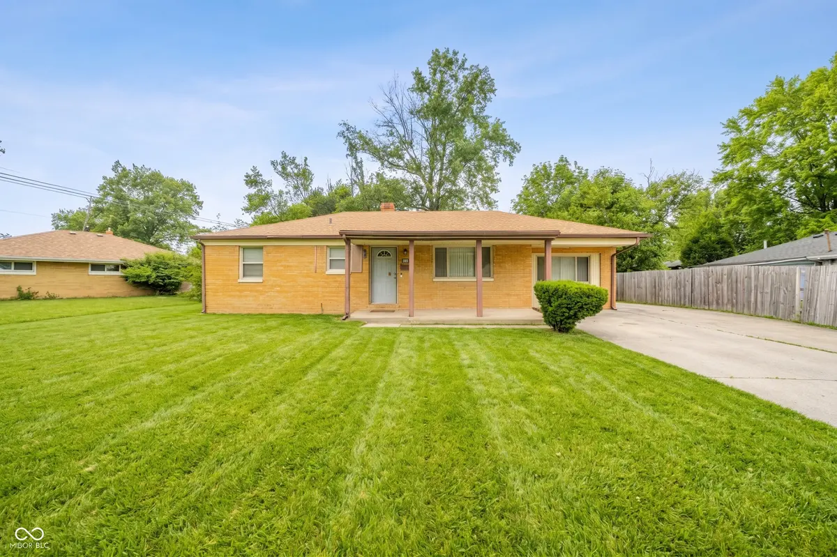 2836 Brentwood Drive, Anderson, IN 46011
