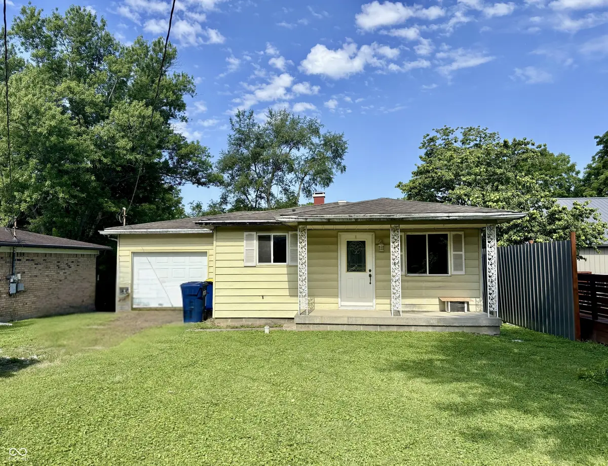 890 Rockville RD, Greencastle, IN 46135