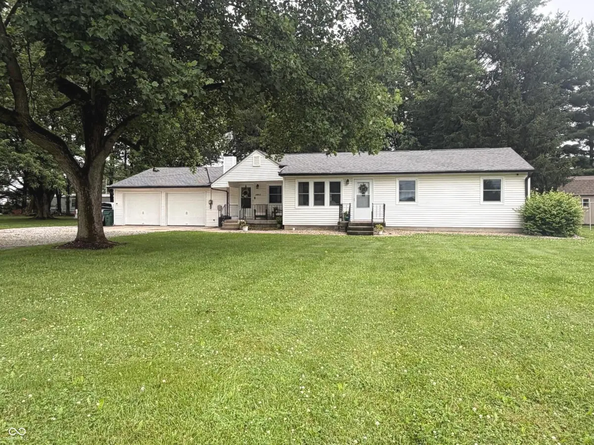 2002 E County Road 600 RD S, Clayton, IN 46118