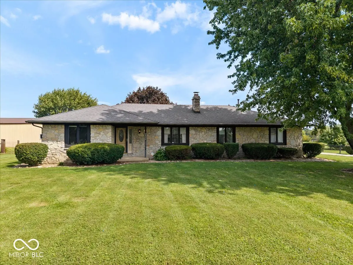 4826 Rockville RD, Indianapolis, IN 46224