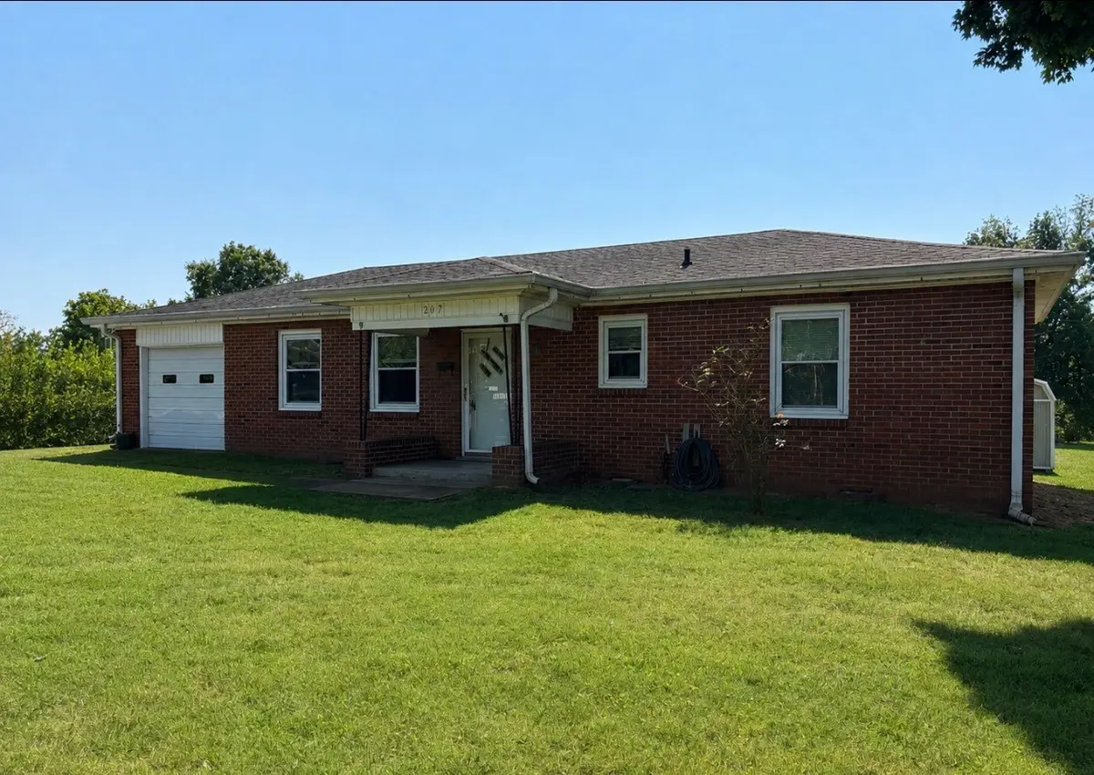 207 Gracy Ave, Smyrna, TN 37167