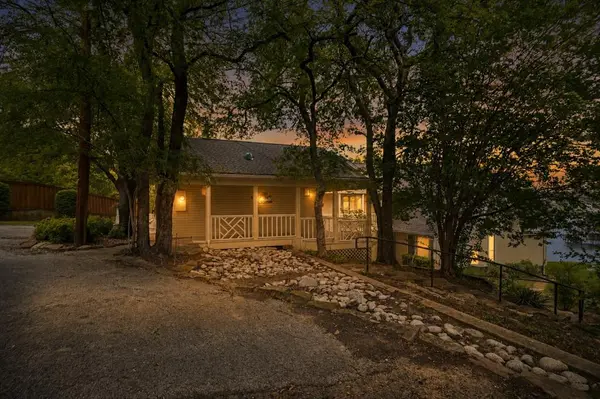 8960 Dickson Road, Fort Worth, TX 76179