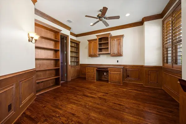 804 White Buffalo Lane, Heath, TX 75032