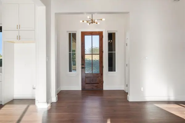 554 Shoreside Drive, Corsicana, TX 75109
