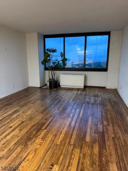 770 Anderson Ave #20 F, Cliffside Park Boro, NJ 07010