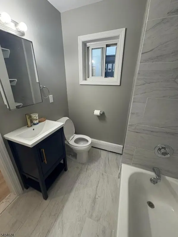 329 Hamilton Ave #2, Paterson City, NJ 07501