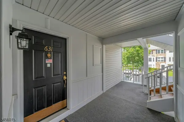 631 Plum Ter #631, Mahwah Twp., NJ 07430