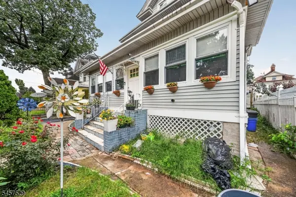 760 Parker St, Newark City, NJ 07104